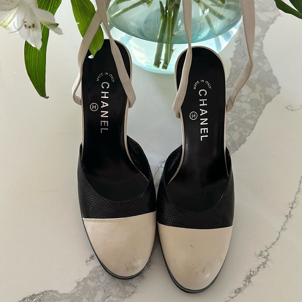 Chanel Two Tone Pump Heels in White and Black Ankle straps, acrylic heel